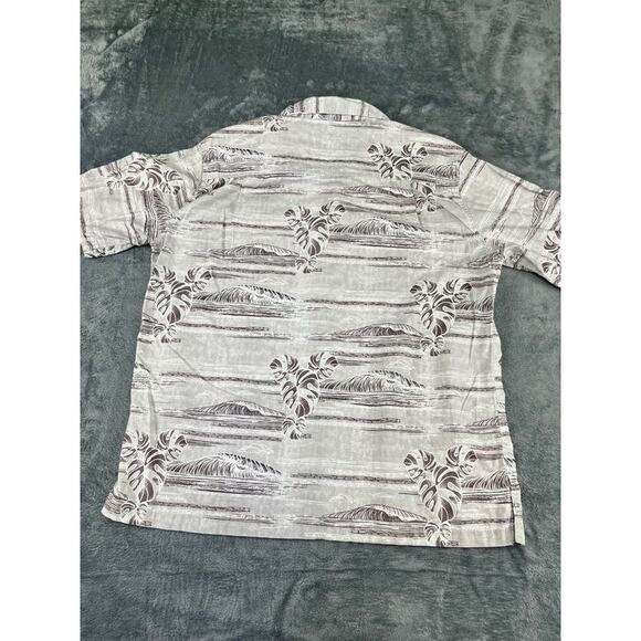 Men’s West Marine XL Gray Hawaiian Palm-Print Short-Sleeve Shirt – Excellent - Picture 2 of 10
